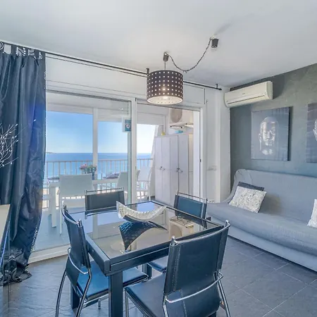 Basic Comfort Manhattan 0115 Apartment Empuriabrava