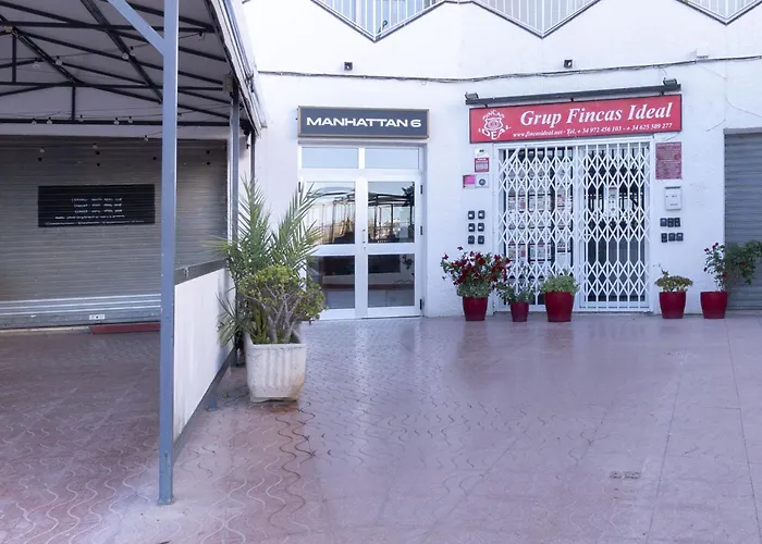 Basic Comfort Manhattan 0115 * Empuriabrava