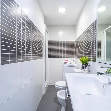 Basic Comfort Manhattan 0115 דירה אמפוריבראבה